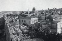 المدينة من السور الشرقي