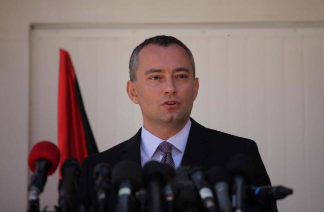 ميلادينوف بغزة للحصول على رد حماس بشأن مقترحات المصالحة