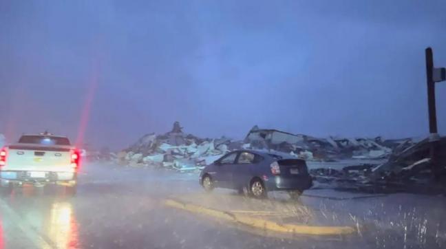 7 قتلى جراء إعصار عنيف ضرب جنوب الولايات المتحدة