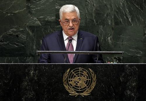 (محدث) الرئيس: لا يمكن استمرار الالتزام بالاتفاقيات وعلى إسرائيل تحمل مسؤولياتها كسلطة احتلال