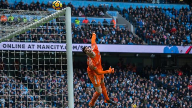 كورتوا ينتقل إلى ريال مدريد وكوفاسيتش معاراً لتشيلسي