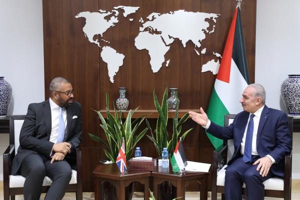 اشتية لـ "الوزير كليفرلي": بريطانيا تتحمل مسؤولية أخلاقية وتاريخية تجاه الشعب الفلسطيني