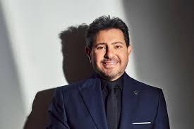 نادية مصطفى تنفي شائعات وفاة هاني شاكر وتؤكد: حالته تحت إشراف طبي