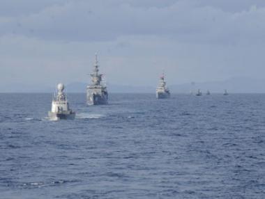 البحرية المصرية تحتجز 9 فلسطينيين