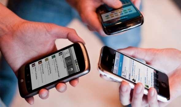 ابتكار محفظة ذكية يمكن توصيلها بالهاتف وتحديد موقعها
