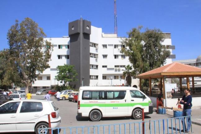 وزير الصحة يقرر إعادة 550 من الموظفين القدامى لأماكن عملهم في غزة