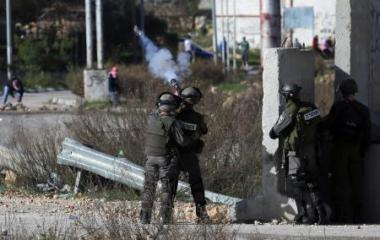 إصابات واعتقال ناشطين إثر مواجهات في الضفة