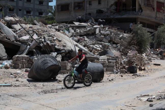 مسئول أممي: الإعمار يتطلب رفع حصار غزة وندعم أي حلول لموظفيها