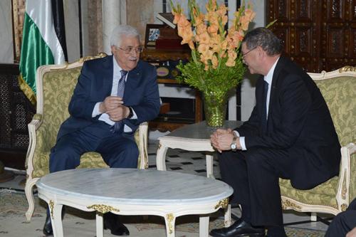 الرئيس يجتمع مع رئيس الحكومة التونسية