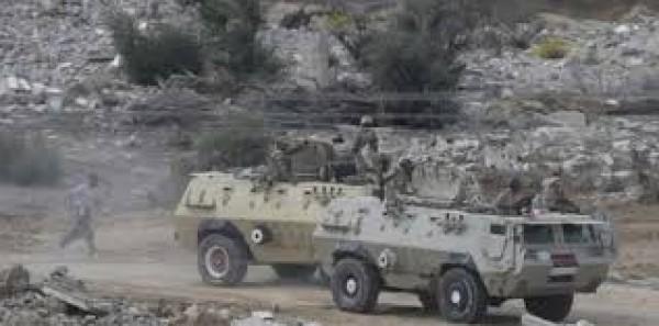 مقتل 5 جنود مصريين اثر تفجير معسكر برفح