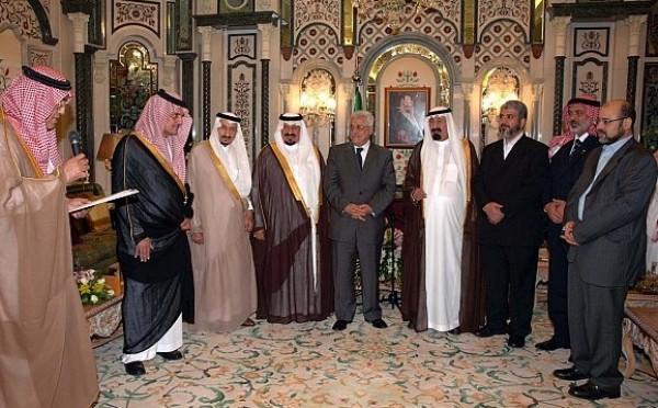 جنرال سعودي: المملكة قادرة على إنهاء الانقسام الفلسطيني "بسهولة .
