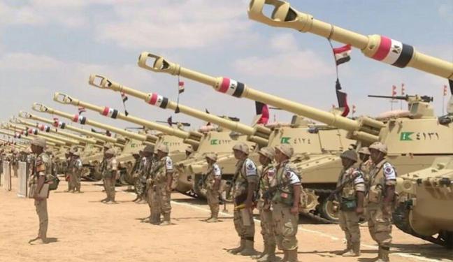 الجيش المصري يعلن قتل 21 مسلحا في سيناء